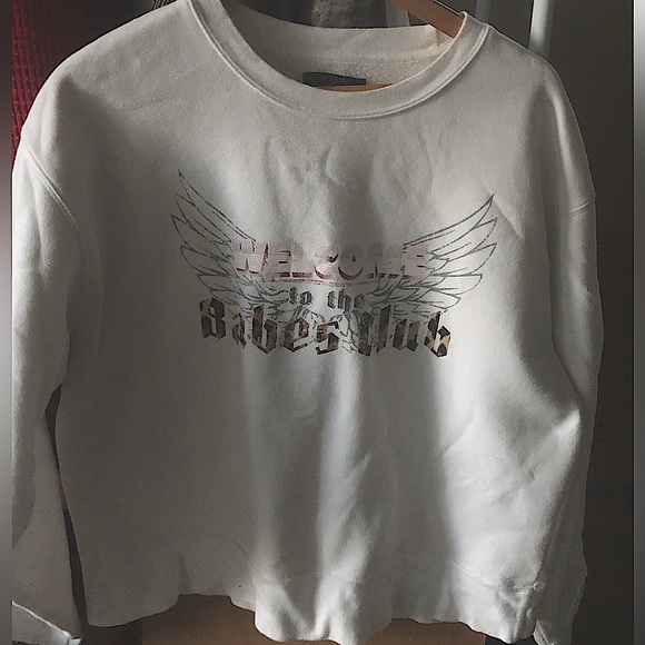 Brunette The Label Tops - BRUNETTE THE LABEL Welcome to the Babes Club sweatshirt